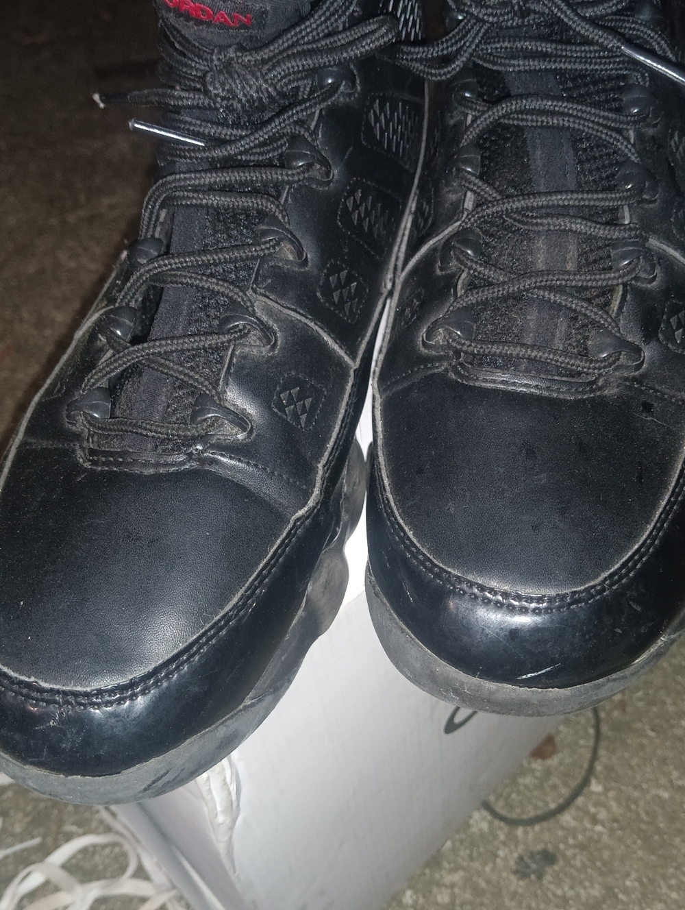 Air Jordan 9 Retro Bred